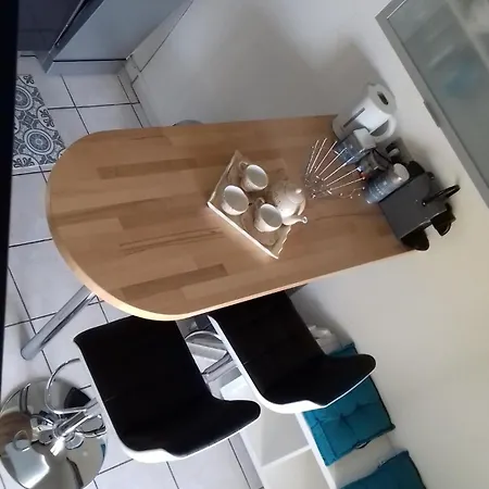 Apartamento Duplex Face A La Pour 4 A 5 Personnes *