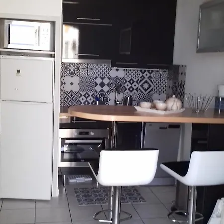 Duplex Face A La Pour 4 A 5 Personnes *